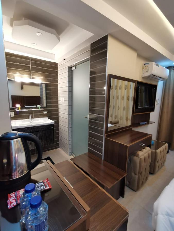 Hotel apartamentowy View الأطلالة الجميلة للعائلات فقط Akaba