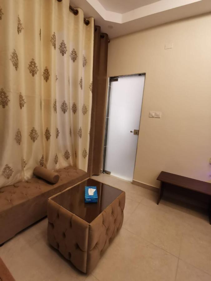View الأطلالة الجميلة للعائلات فقط *